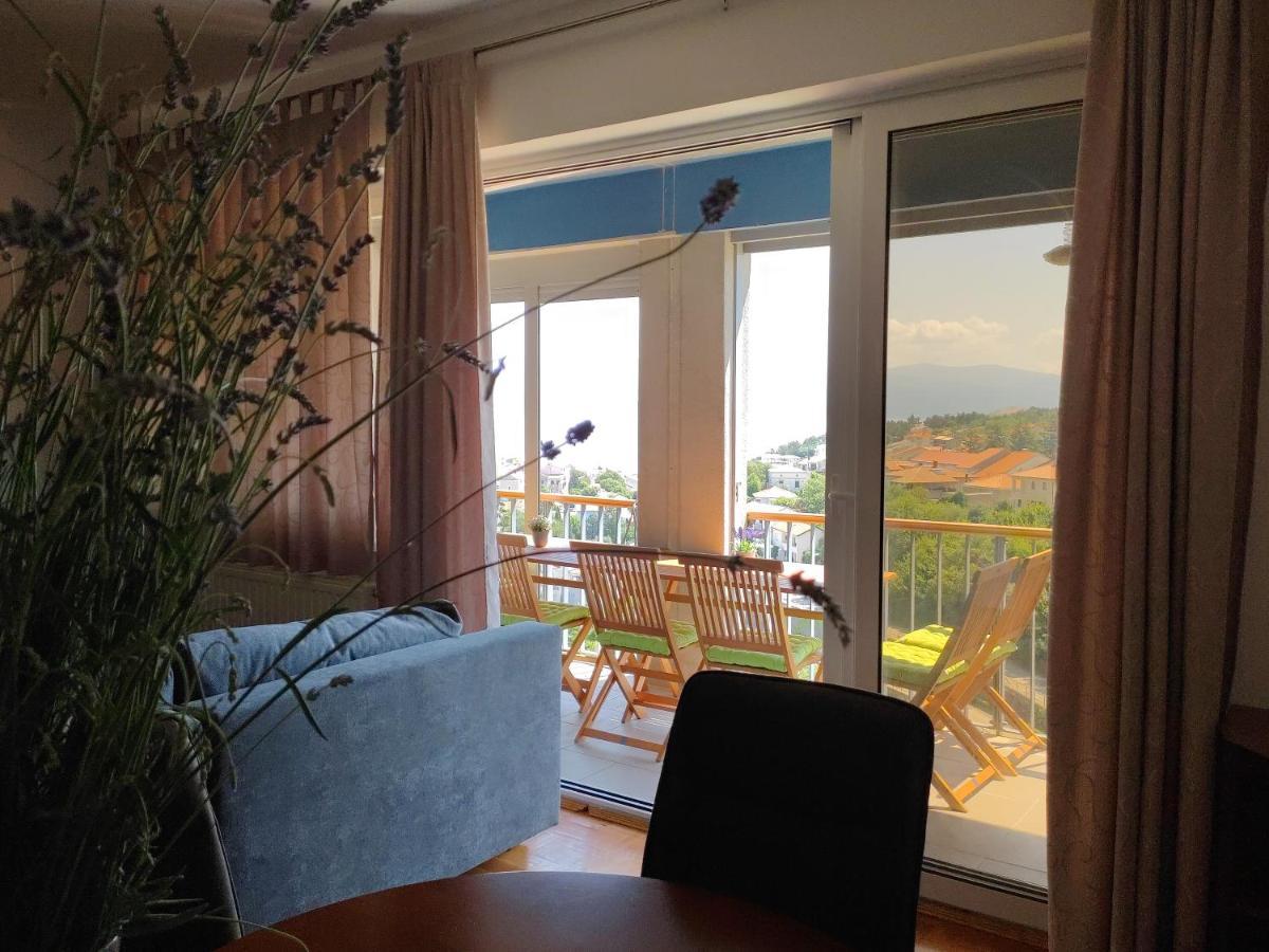 Apartman Borna Vrbnik  Εξωτερικό φωτογραφία