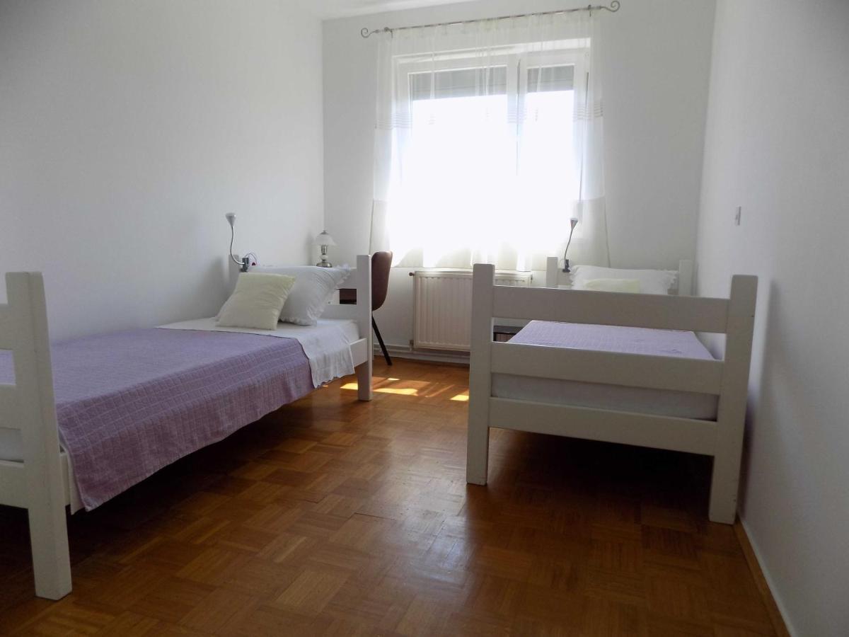 Apartman Borna Vrbnik  Εξωτερικό φωτογραφία