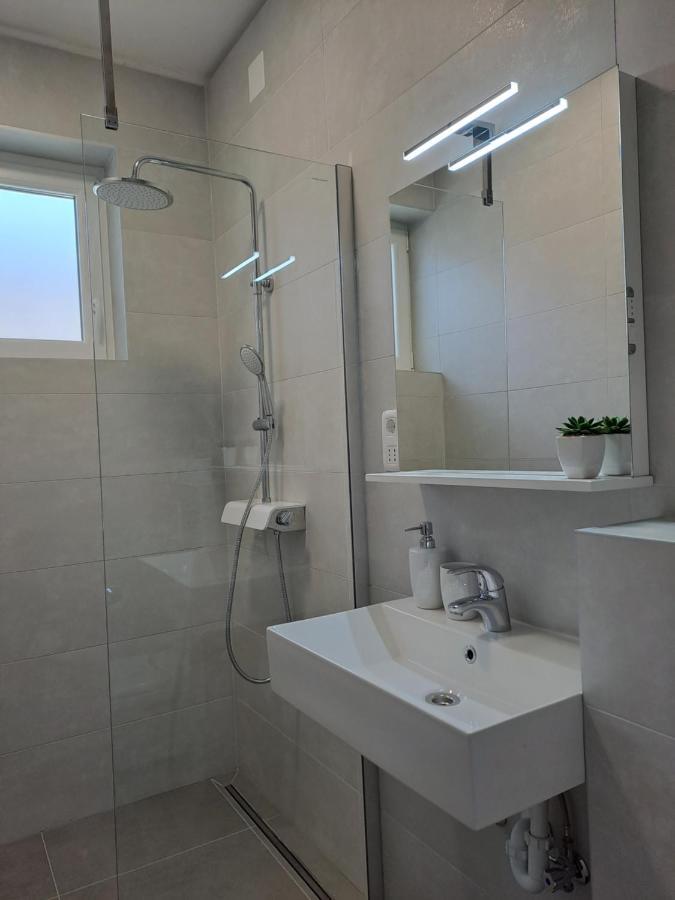 Apartman Borna Vrbnik  Εξωτερικό φωτογραφία